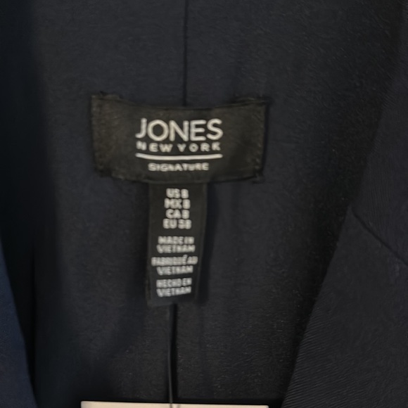 Navy Jones New York Blazer - Picture 2 of 2